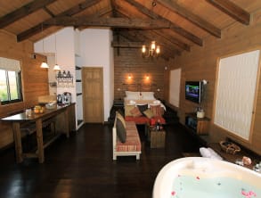 לגעת%20בנוף%20-%20בקתות%20בגמלא%20,%20מעלה%20גמלא